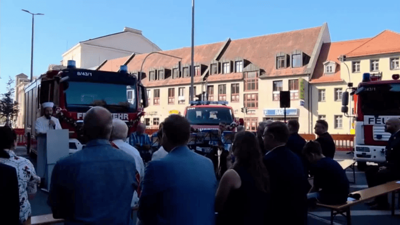Fürth'te Dinler