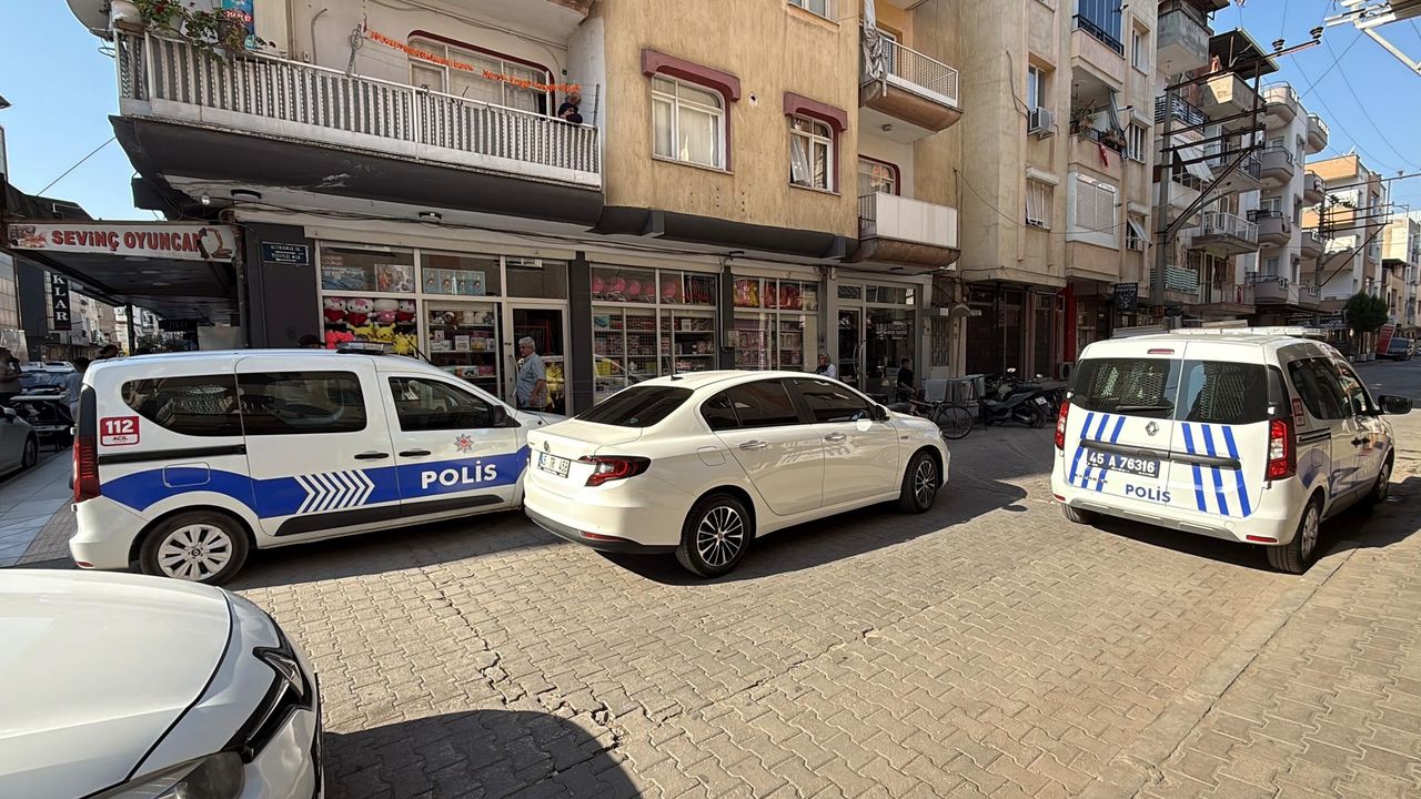 koca boğazını sıkar